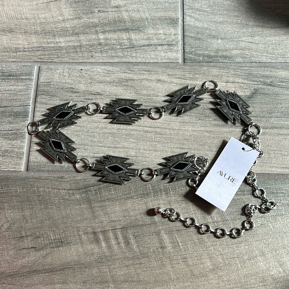 Ayure western chain belt